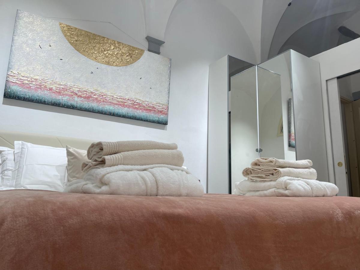 Unique And Antique Apartment 佛罗伦萨 外观 照片